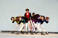 6月8日に神奈川・ラゾーナ川崎プラザ ルーファ広場グランドステージで行われた、超特急4thシングル「Bloody Night」リリースイベントの模様。