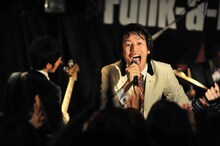 コヤマシュウ（Vo）