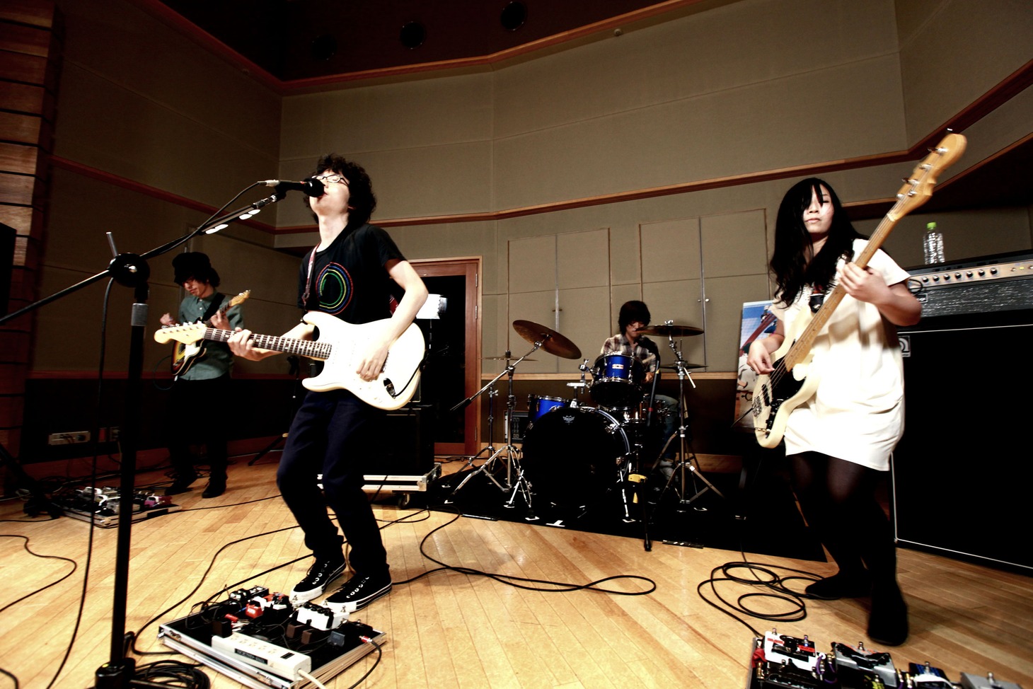 WHITE ASH