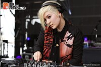 マヤ・ジェーン・コールズ