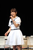 ファンに最後の挨拶をした安藤美雲。