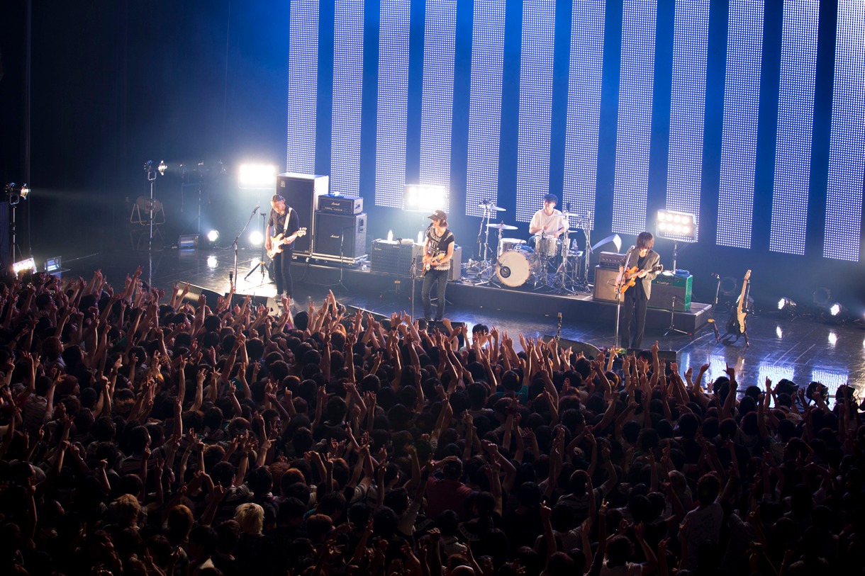 The Mirraz「選ばれてそこに行くんじゃなく、選んでそこに行くんだツアー」Zepp DiverCity TOKYO公演の様子。（撮影：山本倫子）