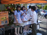 ナチュラルポイントの1日店長の様子。