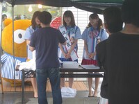 オトメ☆コーポレーションの1日店長の様子。