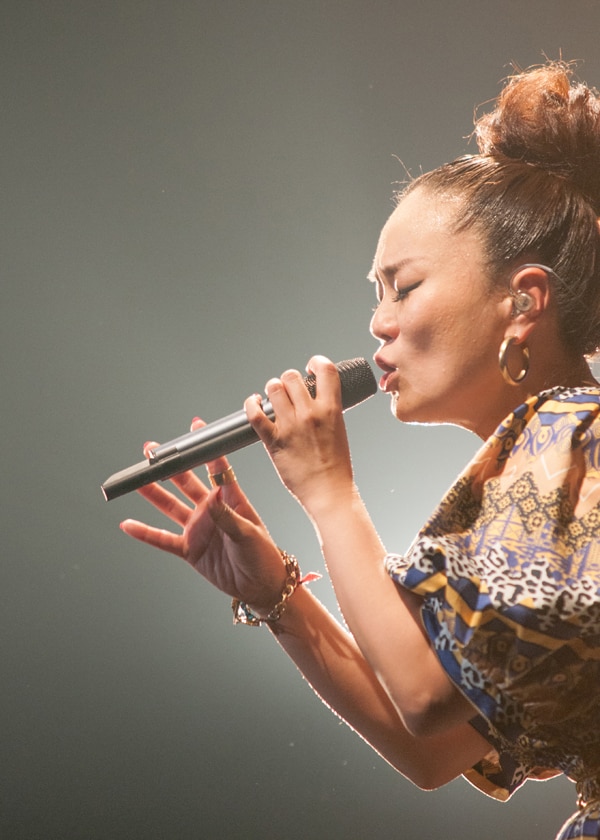 「PUSHIM LIVE TOUR 2013 "It's A DRAMA"」初日公演のPUSHIM。