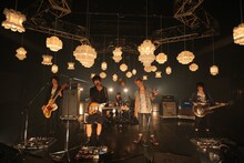 「Welcome! [Champagne]」収録中の様子。