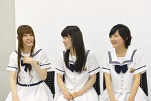 左から松村沙友理、高山一実、生駒里奈（以上乃木坂46）。