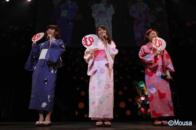アンコールで浴衣姿を披露した田名部生来、中田ちさと、内田眞由美。