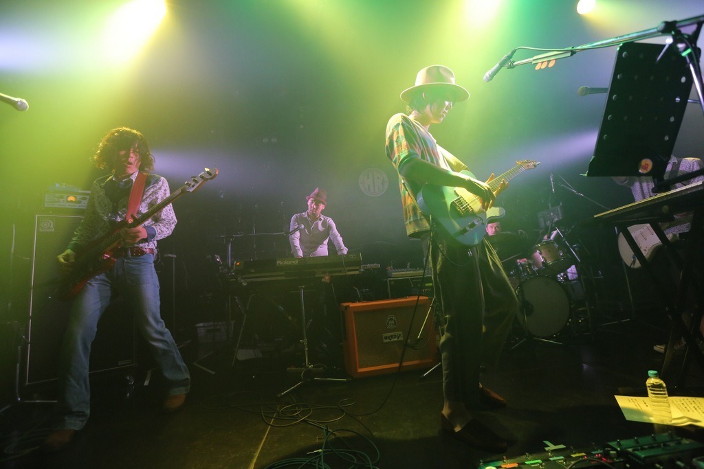 6月22日に行われた「Space Frontier Foundation Tour」HEAVEN'S ROCKさいたま新都心VJ-3公演の様子。（撮影：上飯坂一）