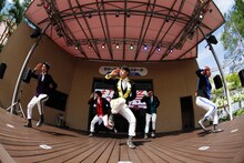 6月22日に東京・東京ドームシティラクーアガーデンステージで行われた「超特急『Bloody Night』おかわりツアーファイナル」の様子。