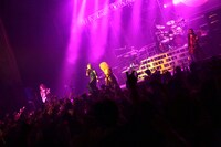 ワンマンライブ「4半世紀」での筋肉少女帯。