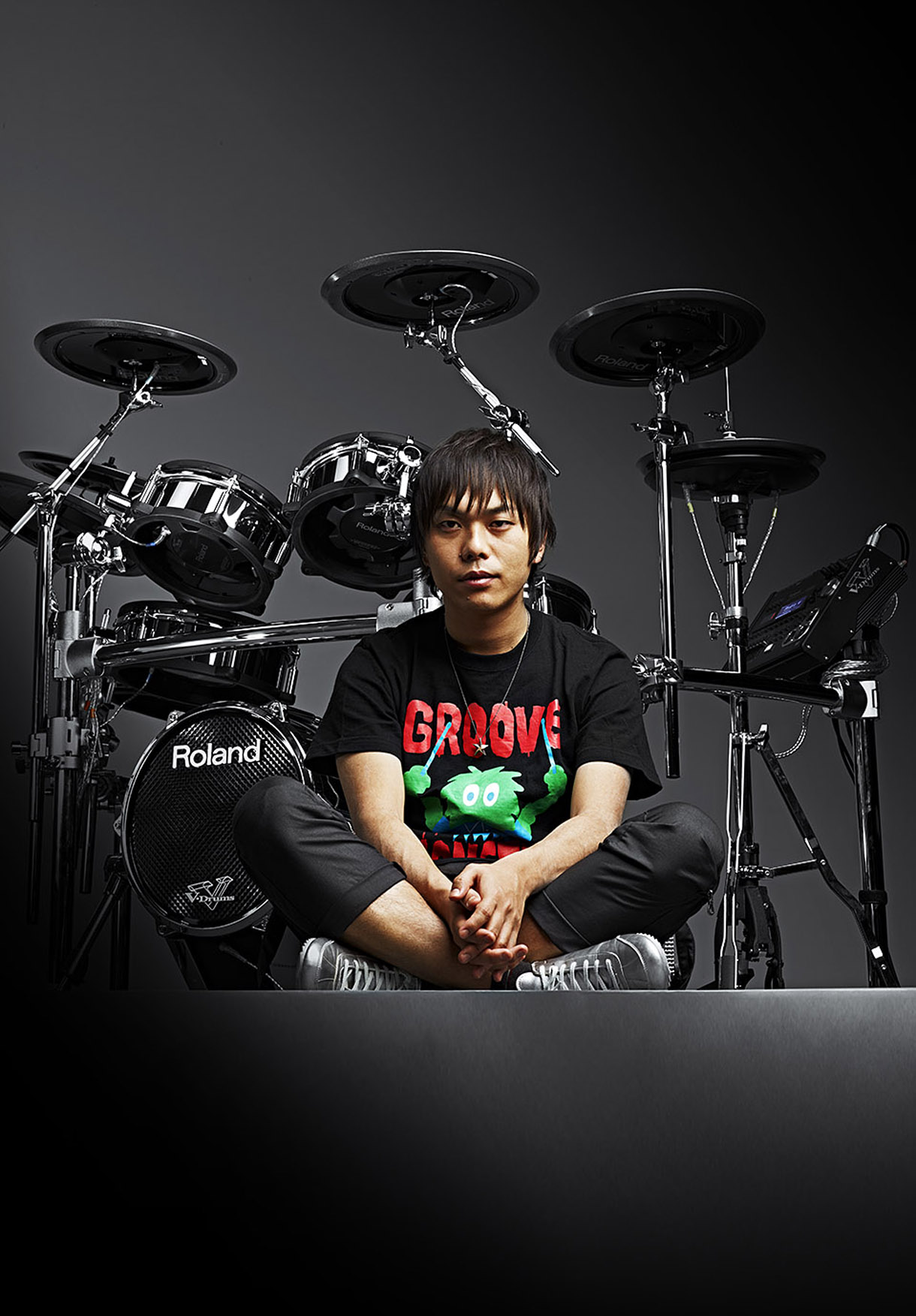 ピエール中野とVドラム。