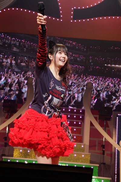 大切な仲間に囲まれて24歳の誕生日を迎えた竹達彩奈。