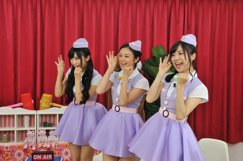 PASSPO☆の根岸愛、森詩織、槙田紗子（左から）。