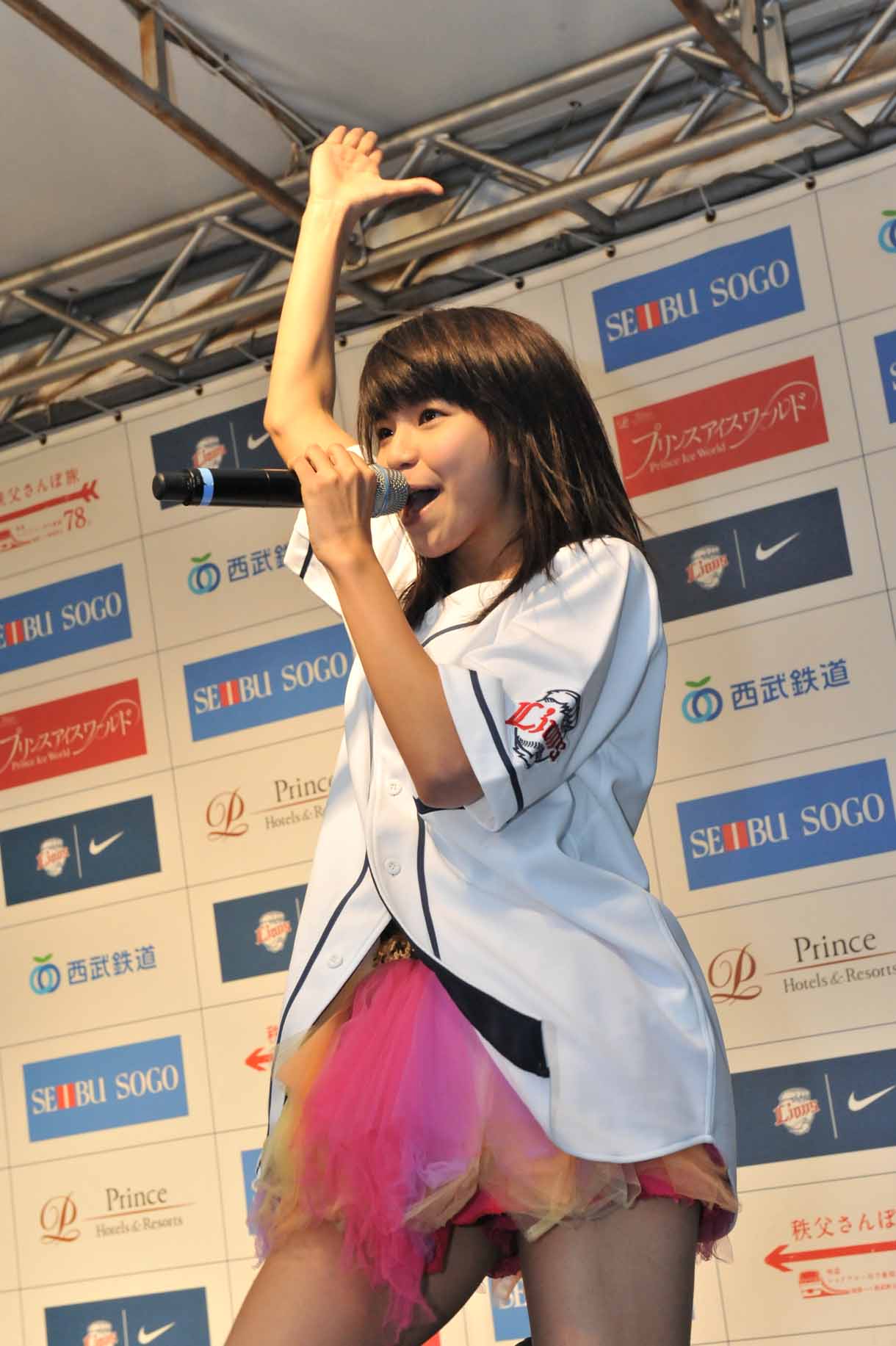 天野なつ