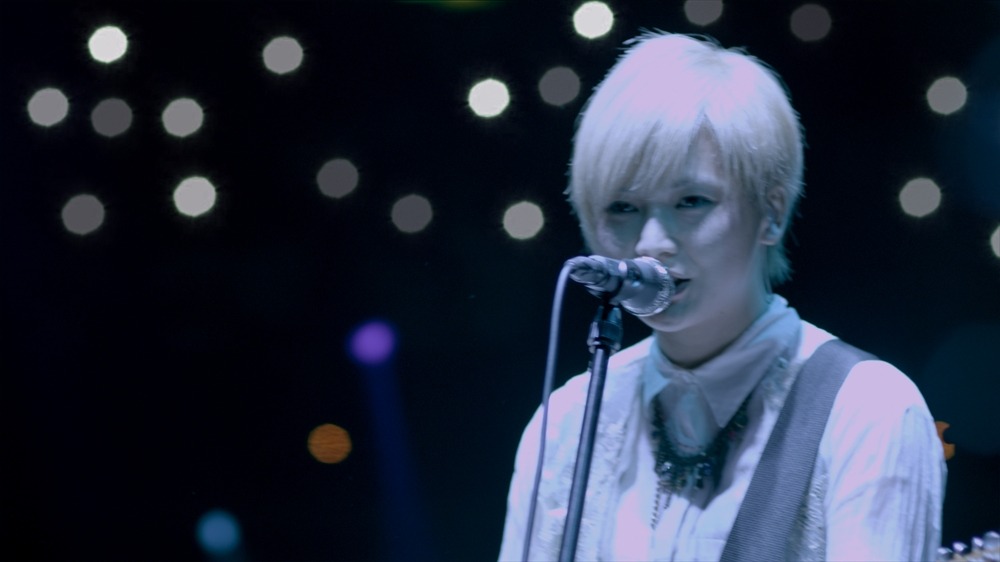 CM「au PERFECT SYNC. / REAL」編のワンシーン。