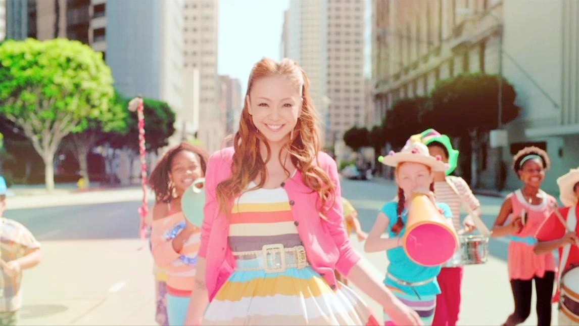 安室奈美恵「Contrail」PVのワンシーン