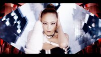 安室奈美恵「Heaven」PVのワンシーン