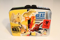 「Illuminations, Satellite Heart / Chill Sounds Series Volume 1」携帯カセットプレイヤー付き仕様