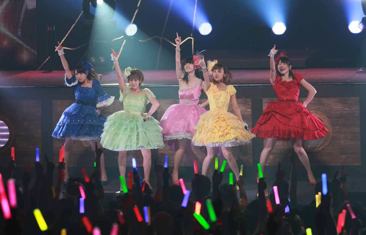 本日行われた「℃-uteコンサートツアー2013春～トレジャーボックス～」の模様。