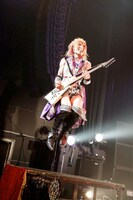 Takashi（G）（撮影：大塚秀美）