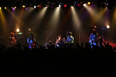 昨日7月3日にLIQUIDROOM ebisuで行われた「印象B」の模様。