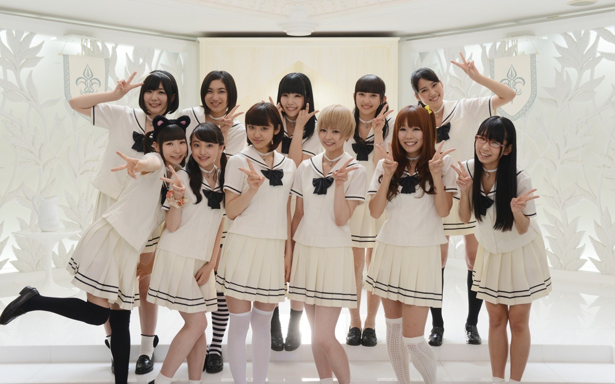 映画「白魔女学園」メインカット