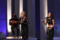 TLC「Waterfalls」収録時の様子。