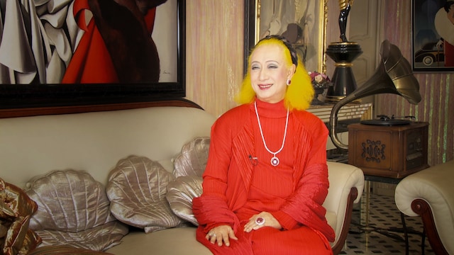 映画「美輪明宏ドキュメンタリー～黒蜥蜴を探して～」のワンシーン。 (c)KIREI