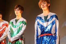 左からタクヤ、カイ。