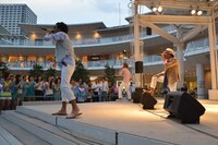 神奈川・ラゾーナ川崎プラザでのインストアイベントの模様。