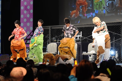 きぐるみを脱ぐDISH//。