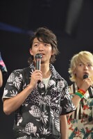 左からRYUJI、To-i。