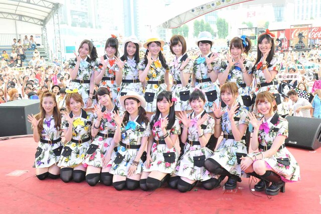 AKB48(c)AKS