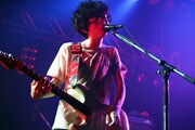 のび太(Vo, G)(撮影:柴田恵理)