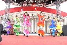 チームしゃちほこ「めざましライブ2013」の様子。