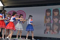 壁に突進する瑞季（写真右端）。