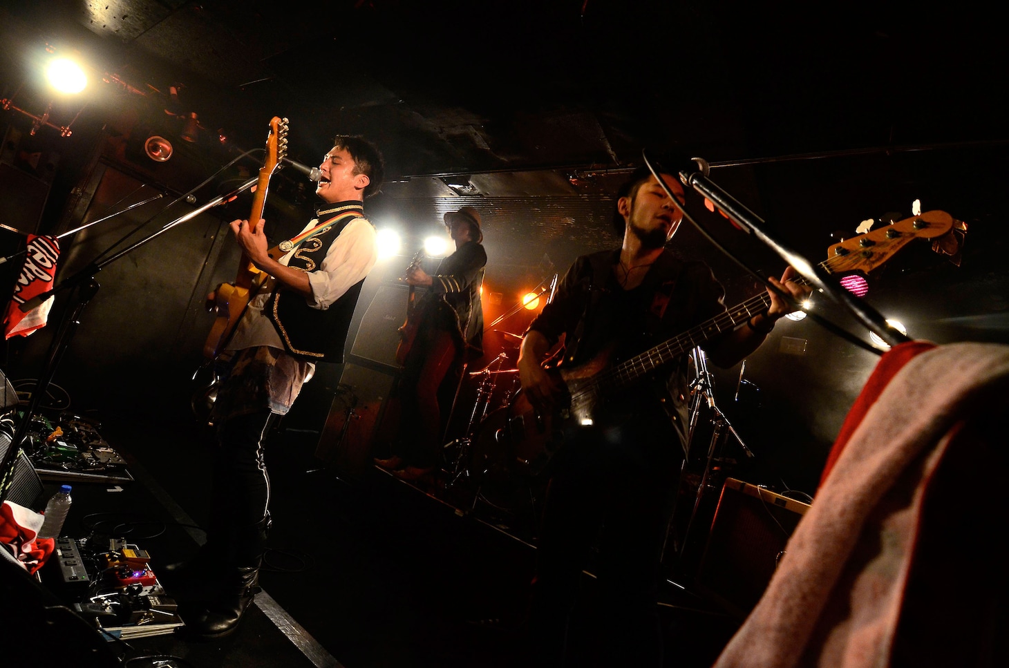 FoZZtone「REC OK!『Reach to Mars』TOUR」初日公演の模様。（Photo by Taku Fujii）