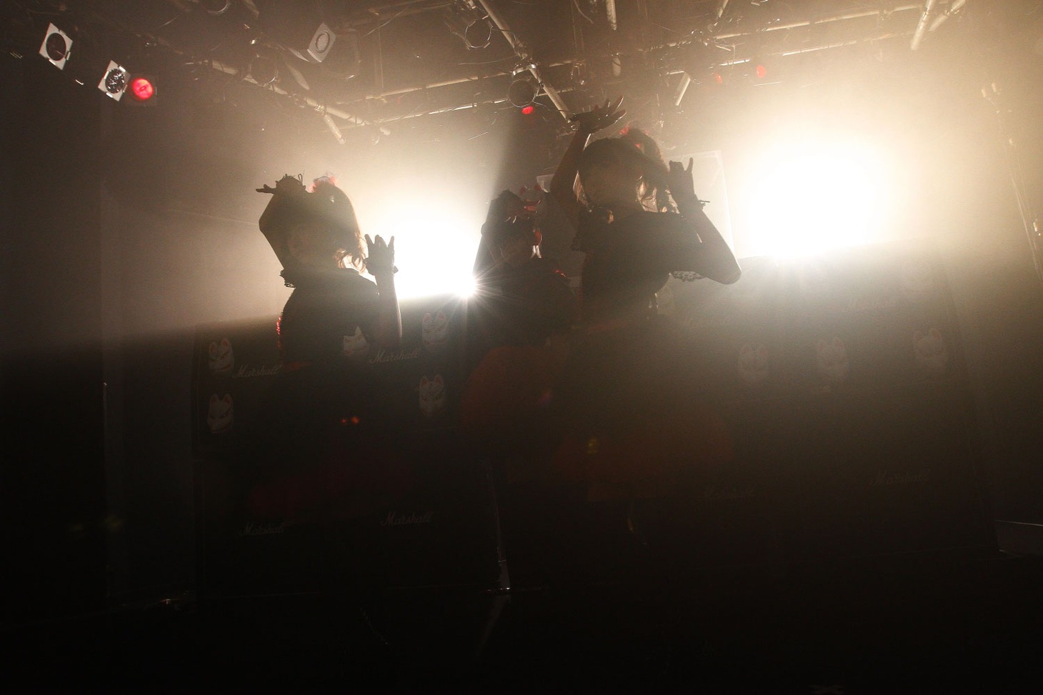BABYMETAL「キツネ祭り」の模様。