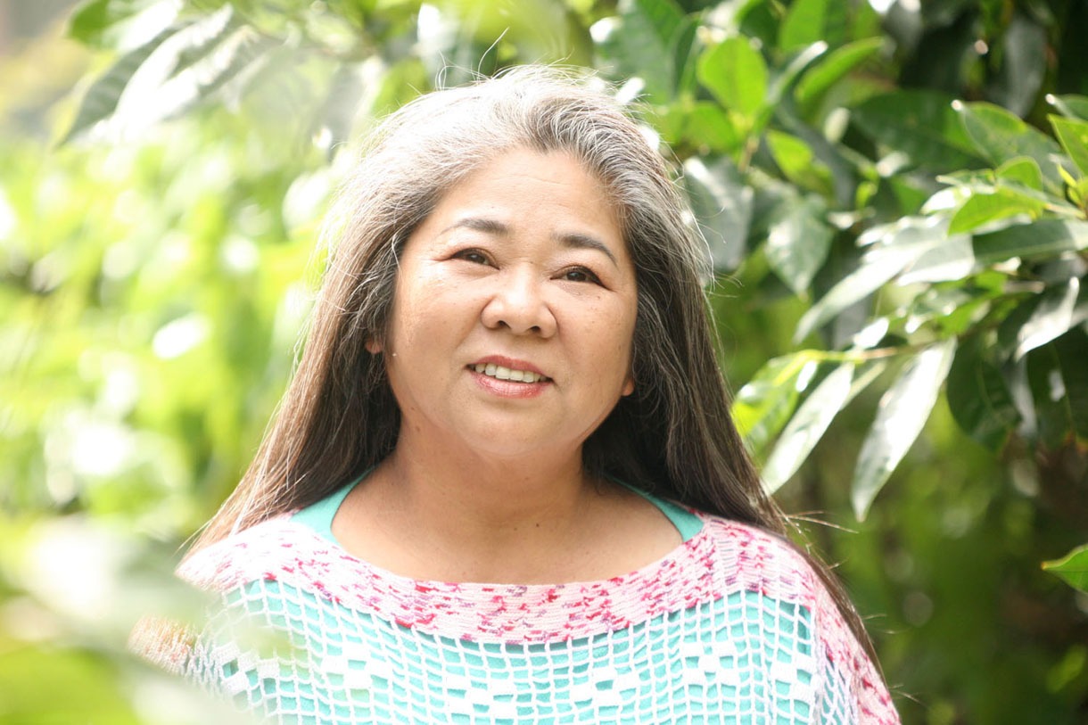 「私のオキナワ」に参加した古謝美佐子。