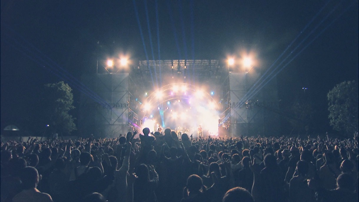 androp「Voice」ビデオクリップのワンシーン。
