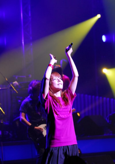 aiko（写真は昨日7月17日に行われた「Love Like Pop vol.16 ～15th Anniversary～」大阪公演のアンコールより）