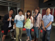 配信を終えたあとの武井壮、水野良樹、吉岡聖恵、山下穂尊、大山卓也（写真左から）。