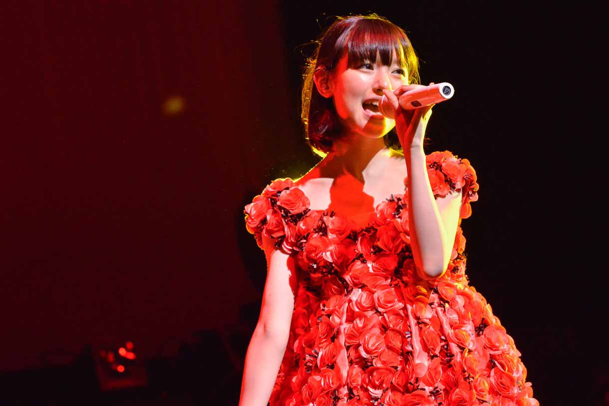 7月19日に東京・Shibuya O-EASTにて「武藤彩未 LIVE DNA 1980」を開催した武藤彩未。