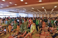 「圧倒的なスタイル」のラインダンス。