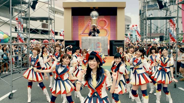 AKB48指原センター曲PVは福岡ロケの大パレード - 音楽ナタリー AKB48 恋するフォーチュンクッキー 劇場版生写真 28種セット まとめ売り