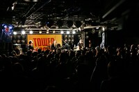 ZIGZO「『TRUE IMPULSE』完全再現ライブ＋なんと握手会（笑）」の様子。（撮影：三浦麻旅子）