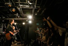 ZIGZO「『TRUE IMPULSE』完全再現ライブ＋なんと握手会（笑）」の様子。（撮影：三浦麻旅子）