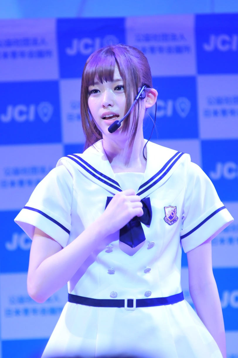 松村沙友理