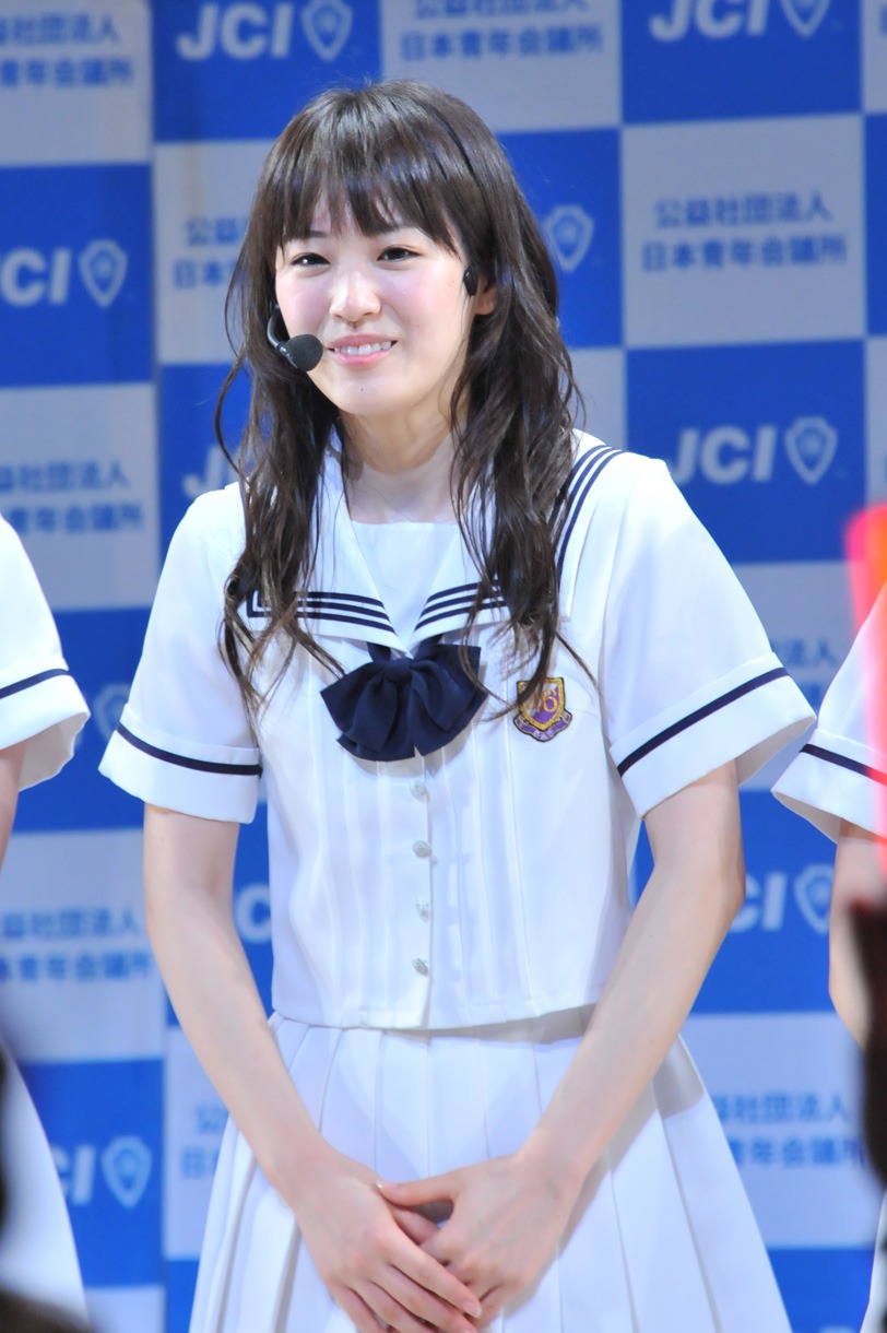 高山一実